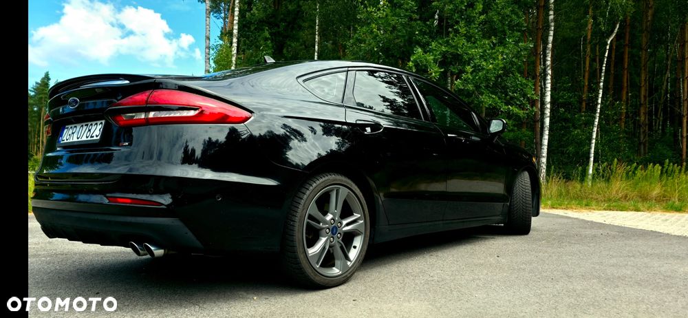 Ford Fusion - 5