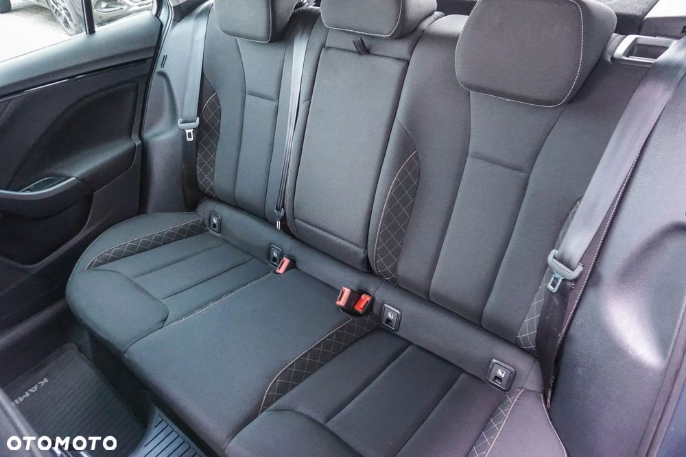 Skoda Kamiq 1.0 TSI Style - 29