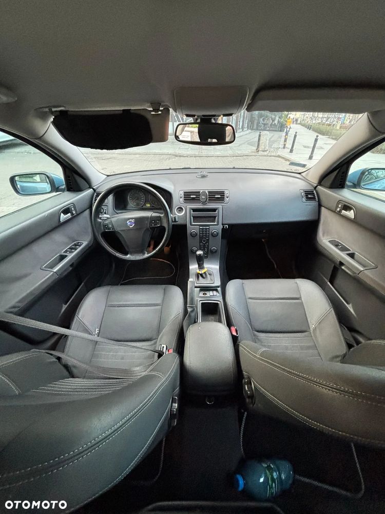Volvo V50 1.6D - 10