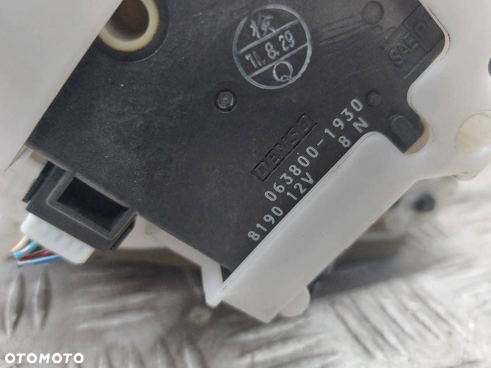 OBUDOWA NAGRZEWNICY SUBARU LEGACY V 72100AJ290 272700-5290 - 7