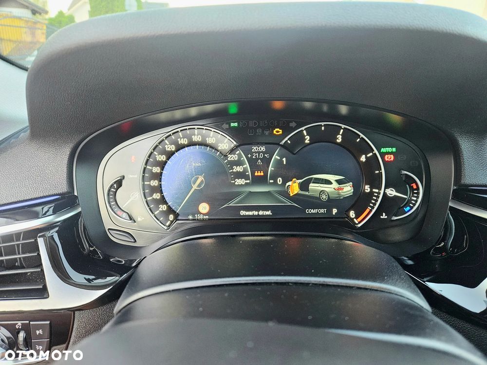 BMW Seria 5 520d Sport Line sport - 9