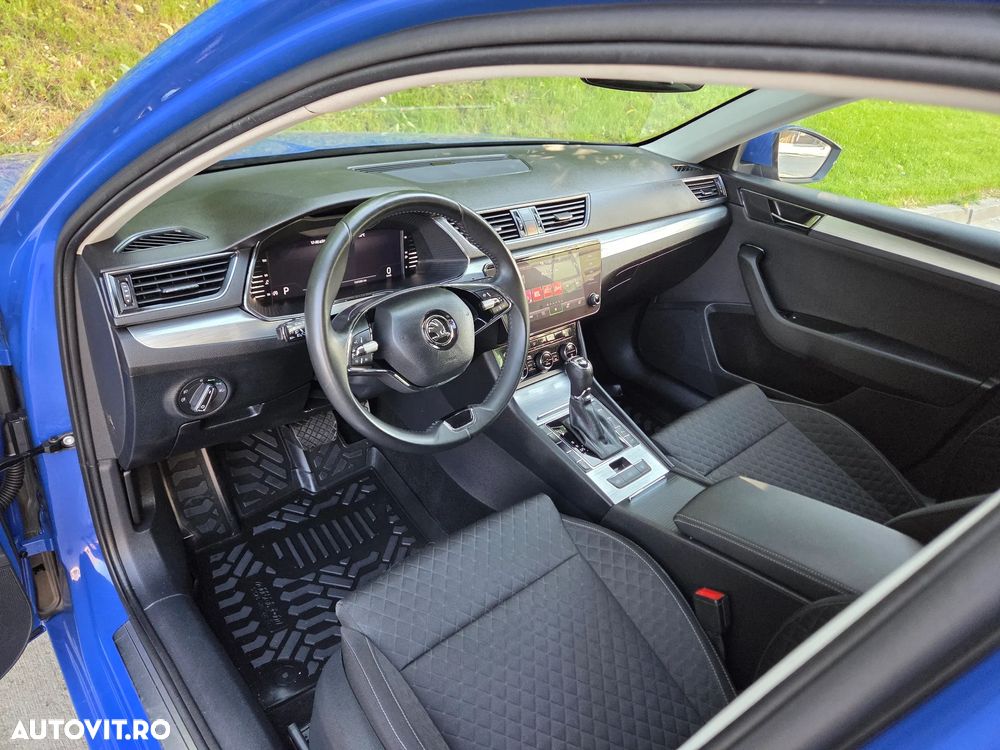 Skoda Superb 2.0 TDI DSG Selection - 29