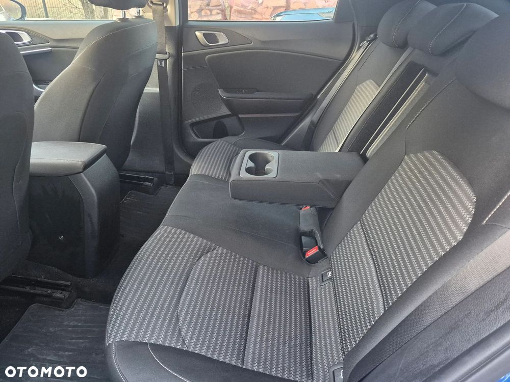 Kia XCeed 1.5 T-GDI M - 5