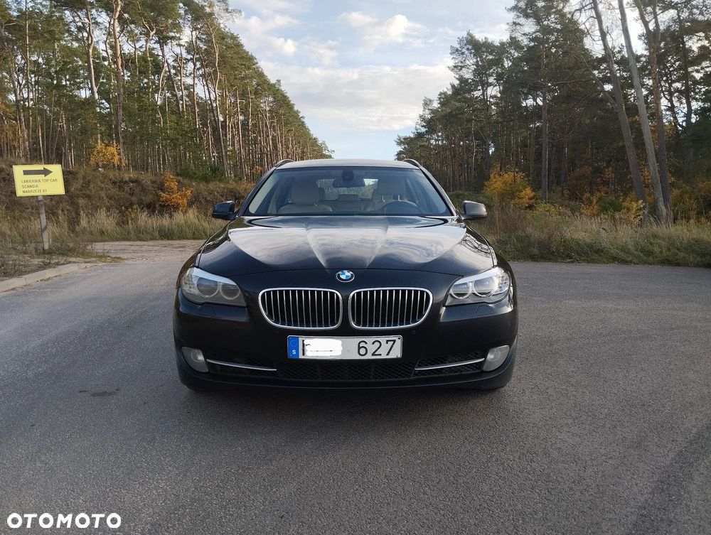 BMW Seria 5 520d Touring Luxury Line - 29