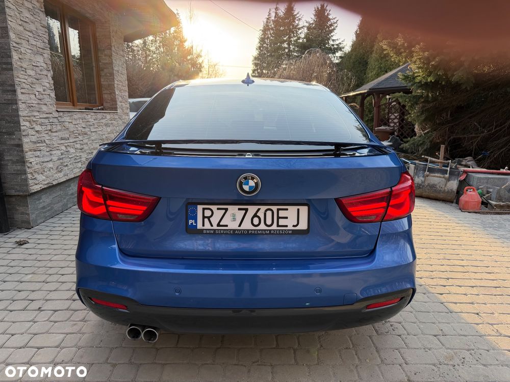 BMW Seria 3 320d xDrive M Sport Shadow - 14