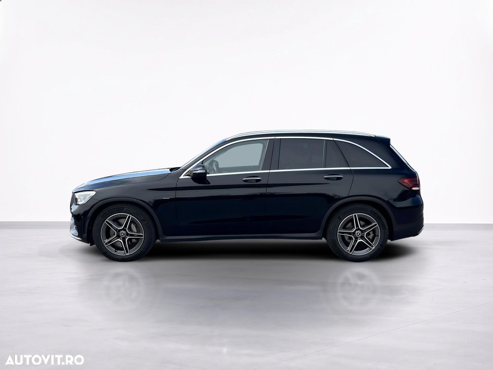Mercedes-Benz GLC 300 4MATIC - 3
