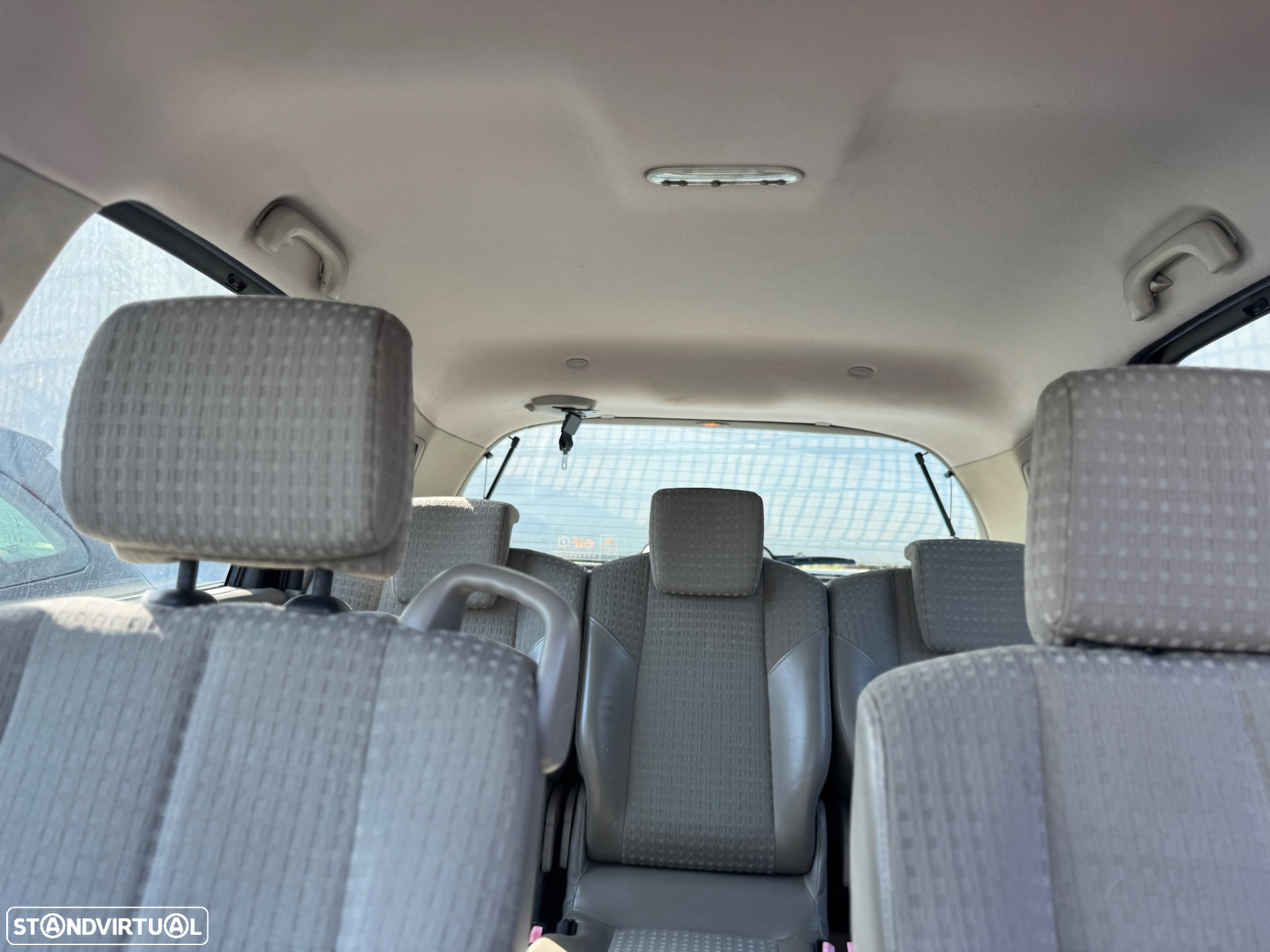 Renault Scénic 1.5 dCi Luxe Privilége - 4