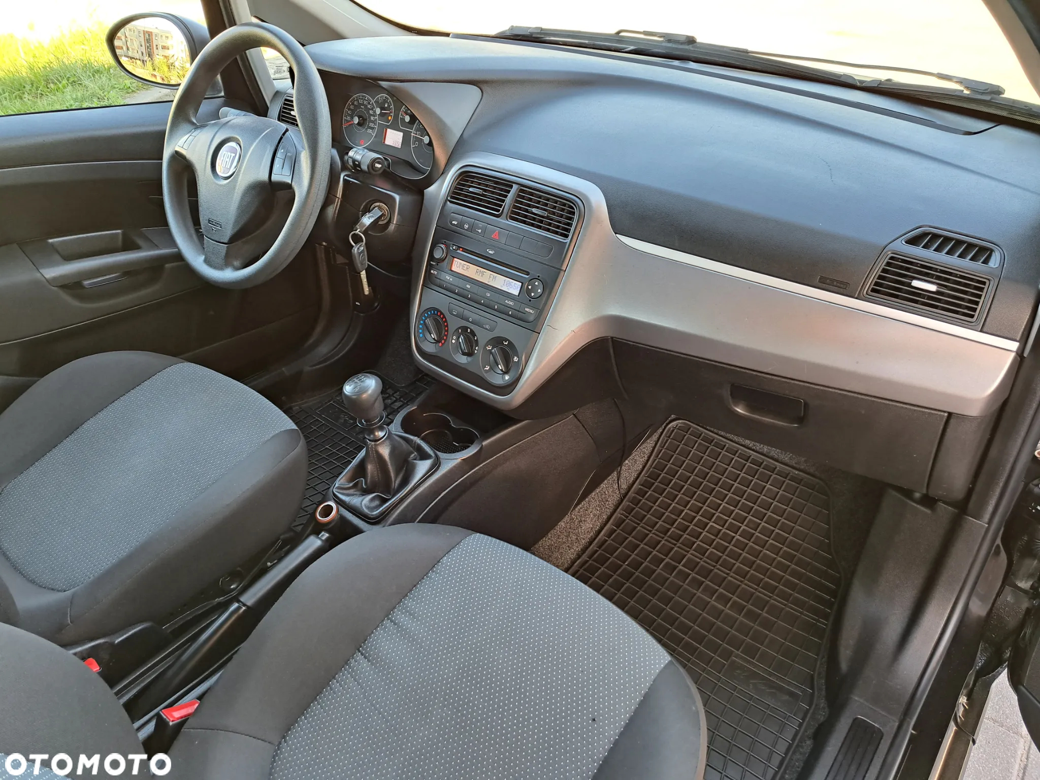 Fiat Grande Punto - 20