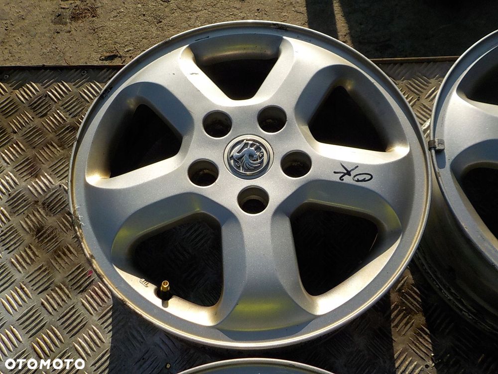 RENAULT TRAFIC II VIVARO FELGI ALUMINIOWE R16 5X118 - 5