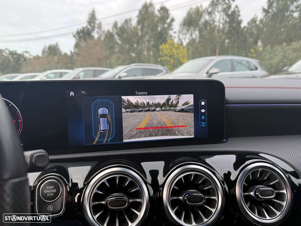 Mercedes-Benz CLA 180 - 18