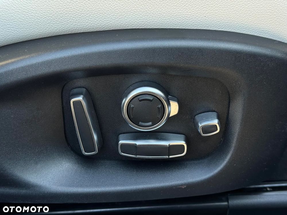 Jaguar F-Pace 3.0 V6 AWD S - 15