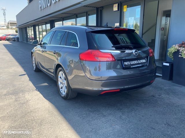 Opel Insignia Sports Tourer 2.0 CDTi Edition S/S — fotografia 8