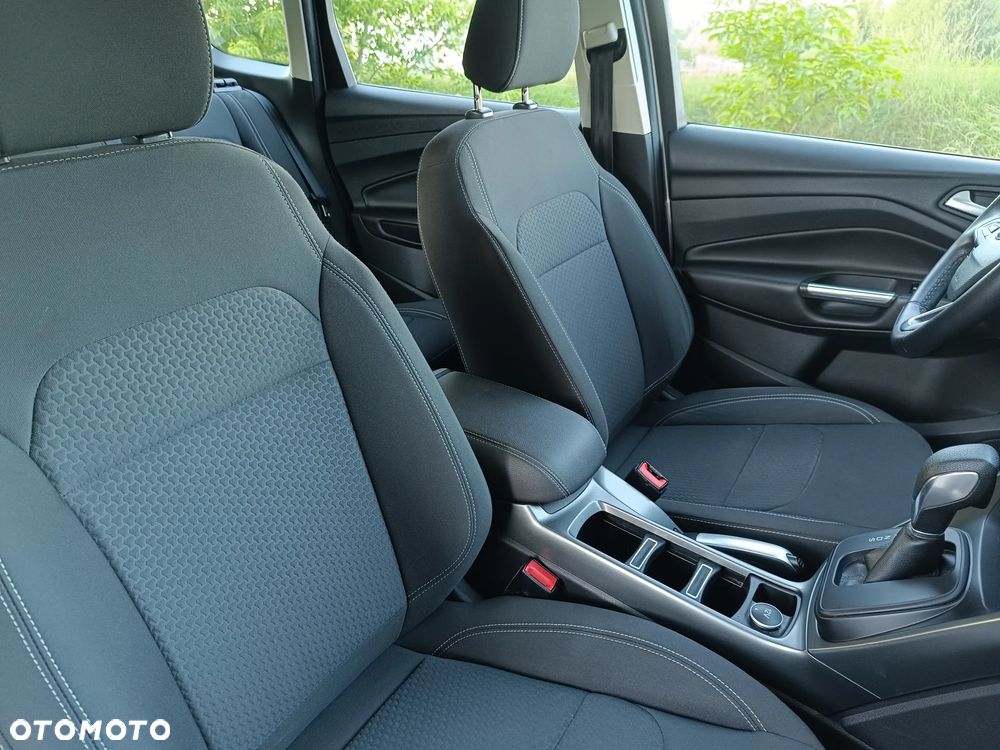 Ford Kuga 1.5 EcoBoost 4x4 Trend - 22
