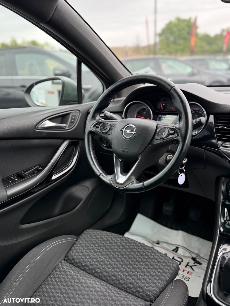 Opel Astra 1.6 D (CDTI) Start/Stop Dynamic - 3