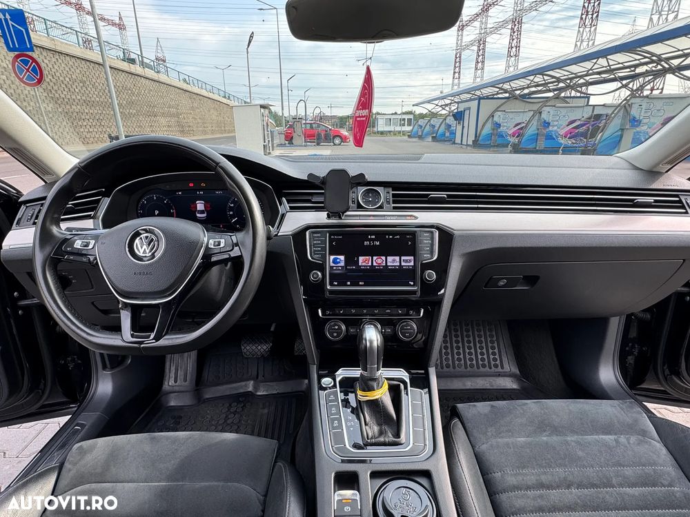Volkswagen Passat 2.0 TDI DSG 4Motion Highline - 17