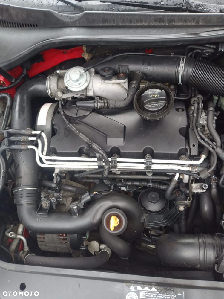 Silnik 1.9 tdi BKC BLS kompletny Golf V - 1