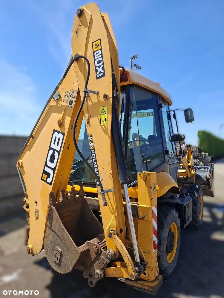 JCB 2CX - 8