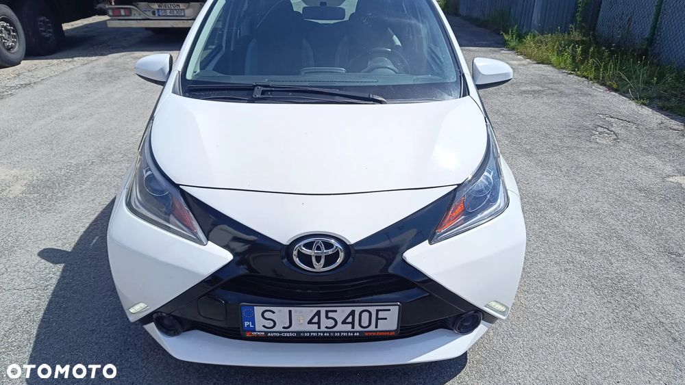 Toyota Aygo x-cite - 15