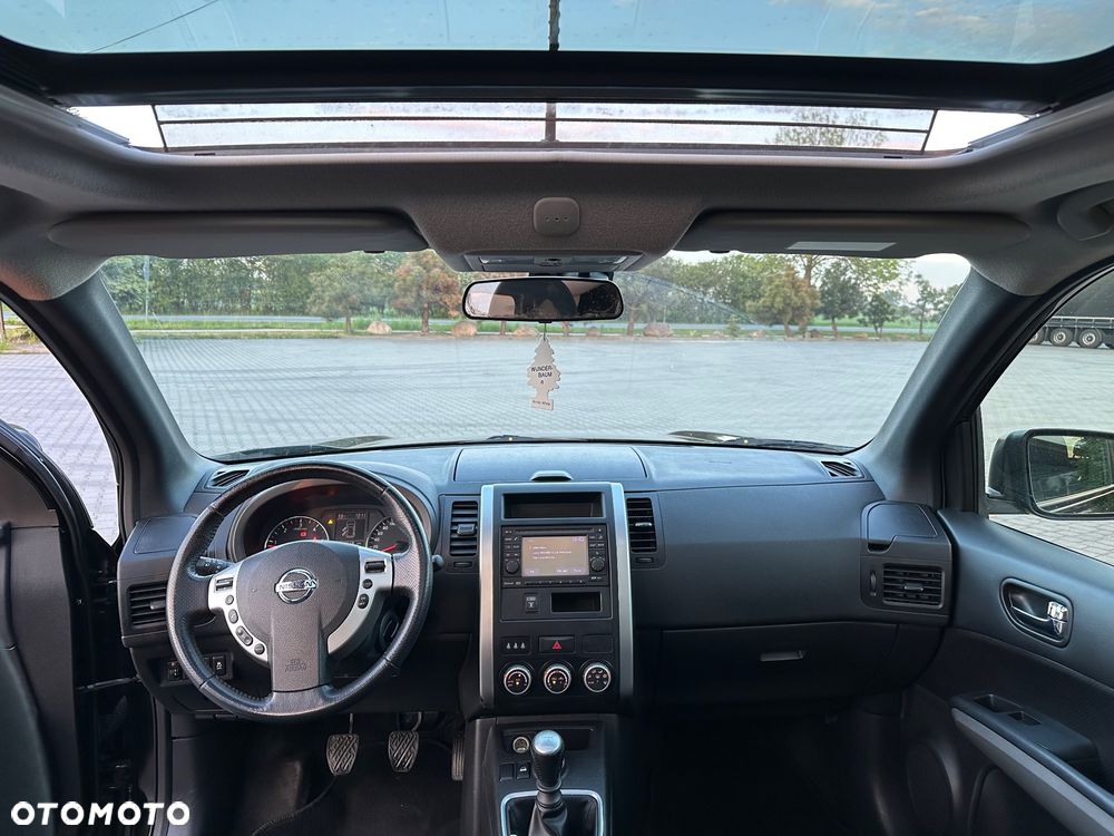 Nissan X-Trail 2.0 dCi 4x4 DPF Platinum - 6