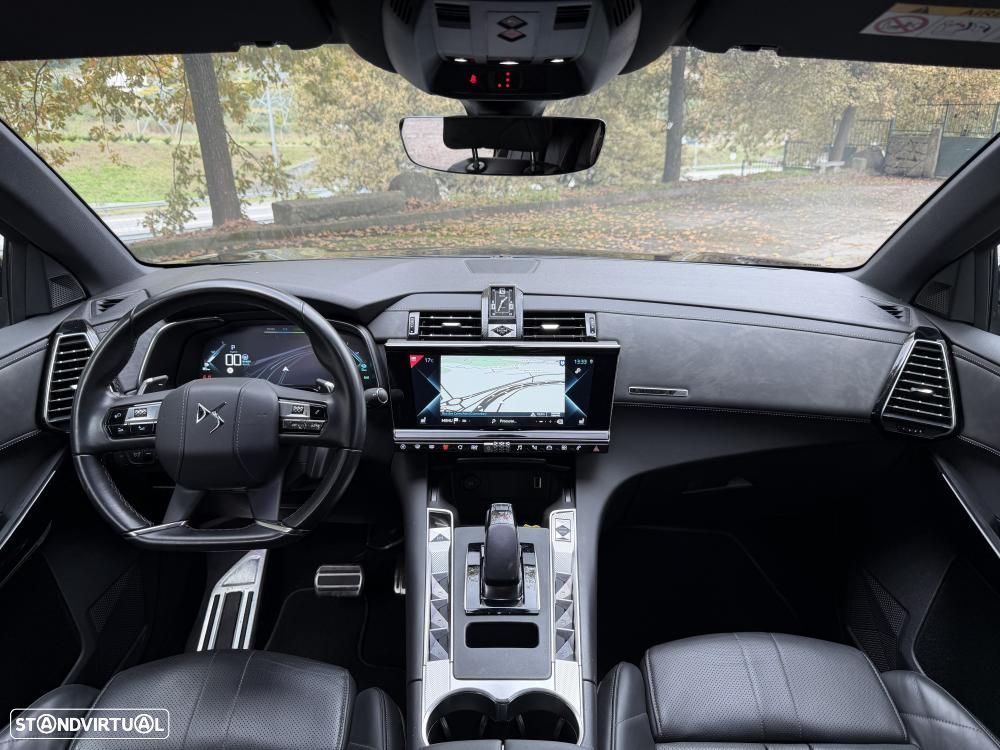 DS DS7 Crossback E-Tense Performance Line EAT8 - 11
