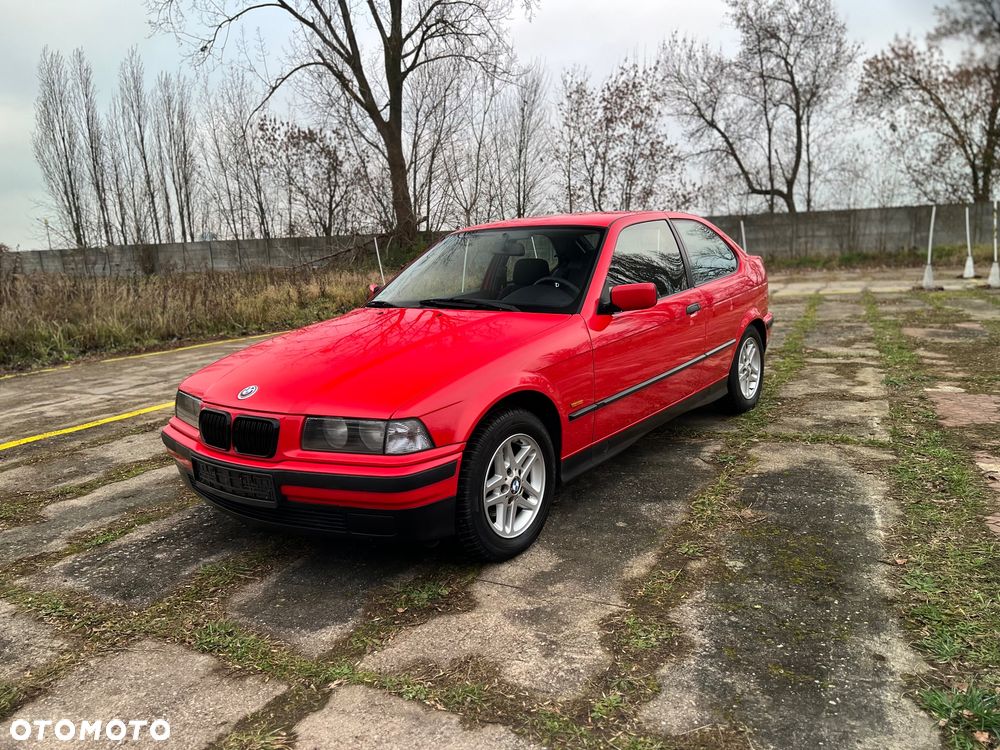BMW Seria 3 316i - 1
