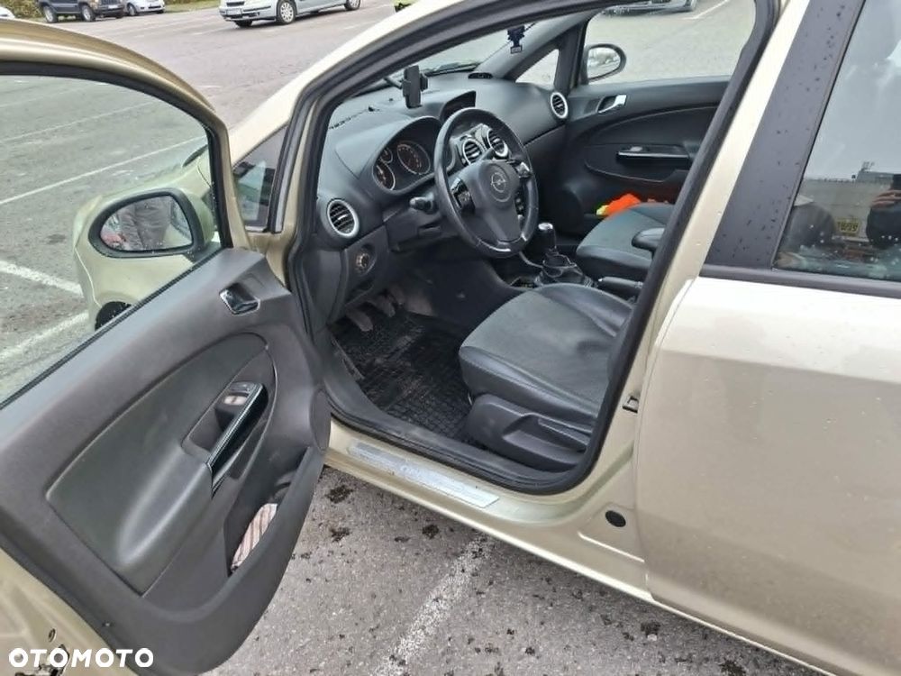 Opel Corsa 1.3 CDTI Cosmo - 9