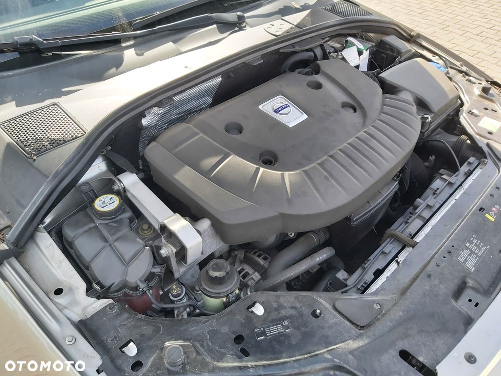 Volvo V70 D3 Summum - 18