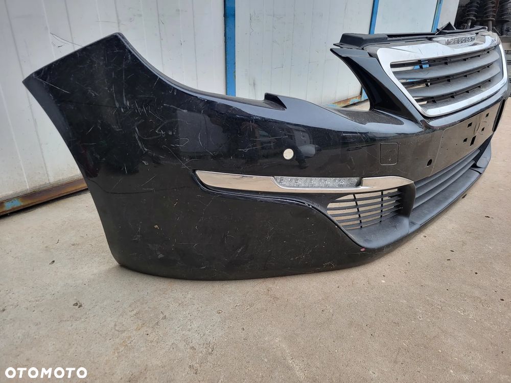 Zderzak przedni przód Peugeot 308 T9  4 PDC - 2