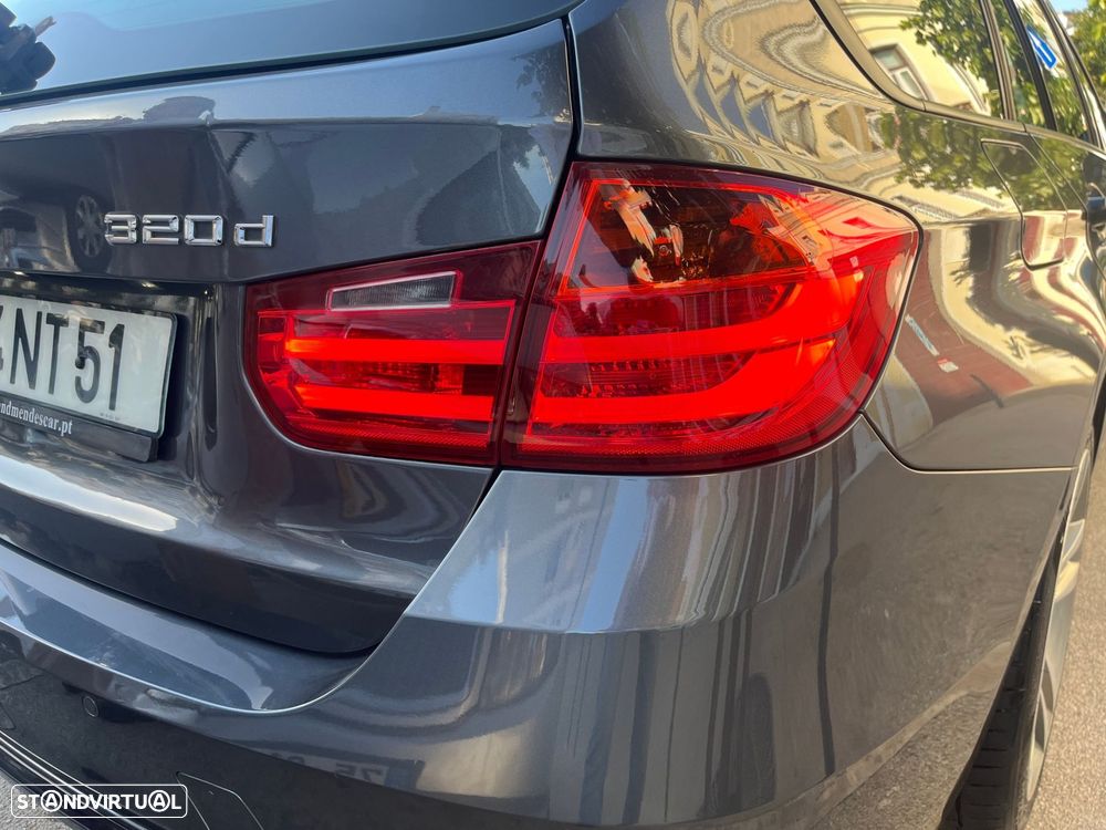 BMW 320 d Line Sport - 25