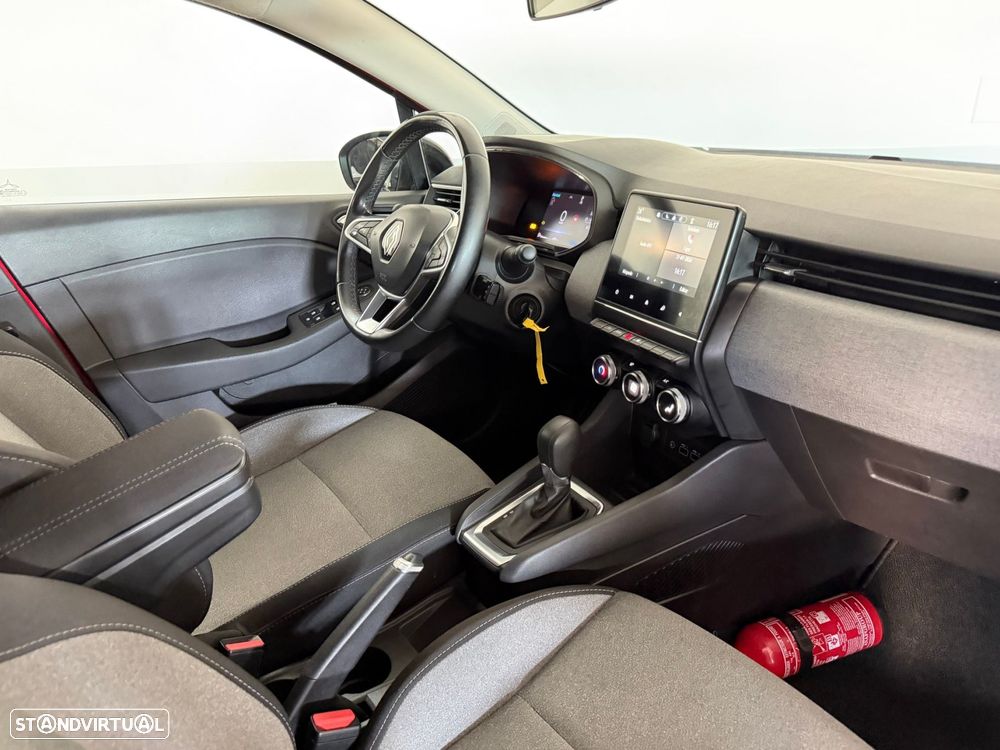 Renault Clio 1.6 E-Tech Edition One - 25