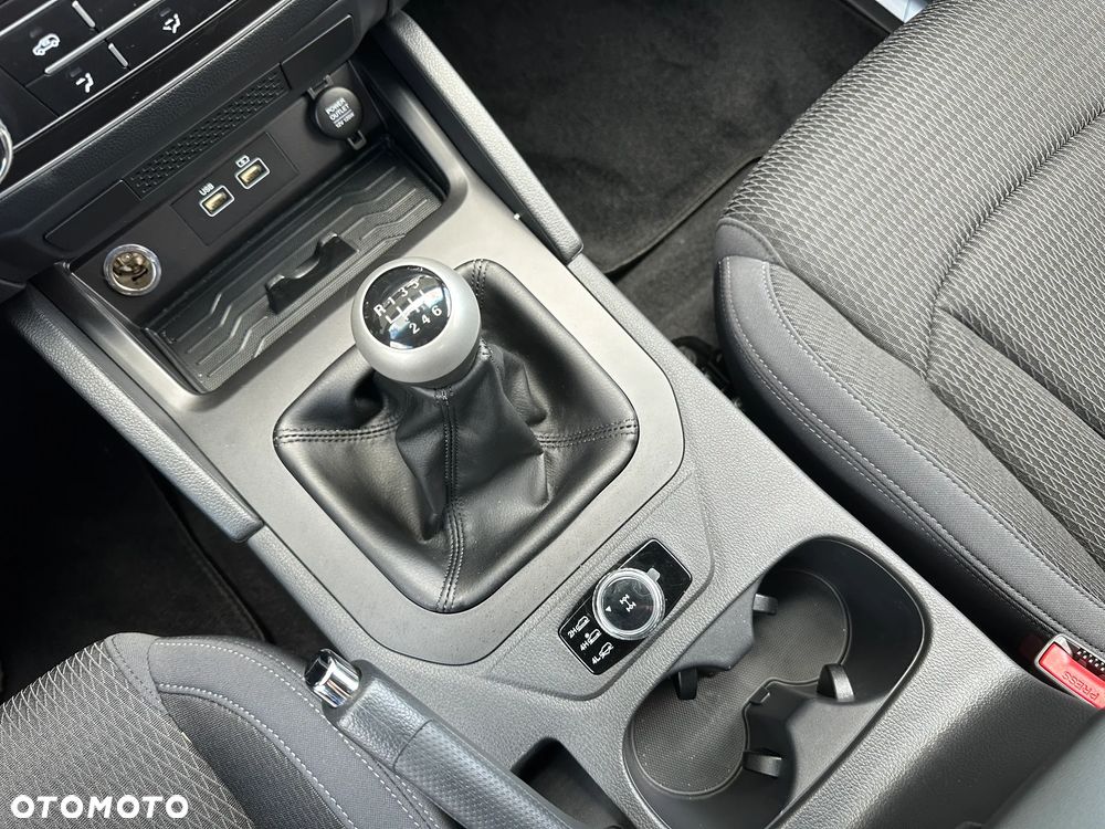SsangYong/KGM Musso Grand 2.2 e-XDi Crystal 4WD - 22