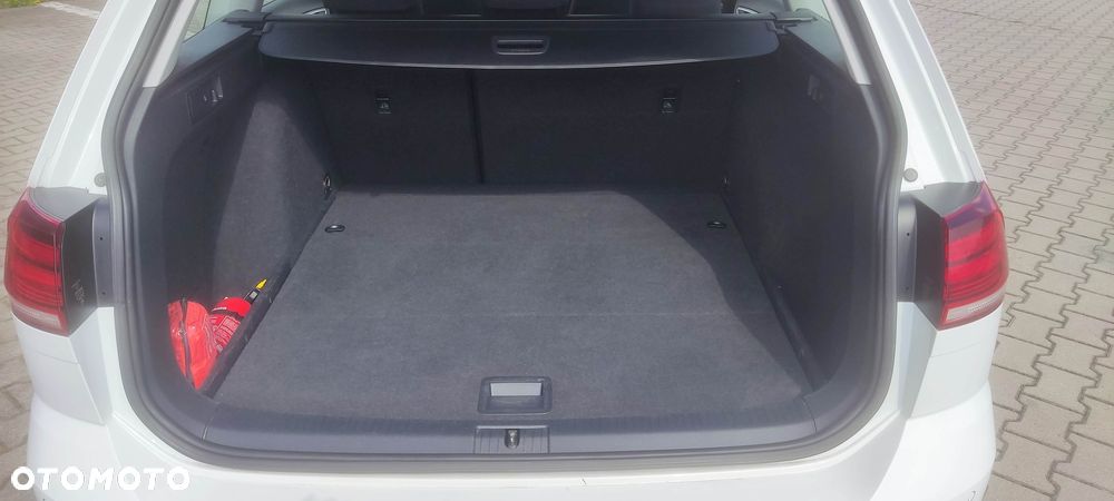 Volkswagen Golf VII 1.6 TDI BMT Trendline - 17