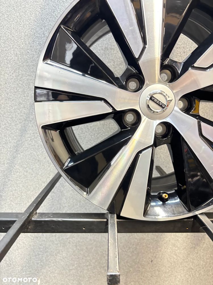 4 Felgi Alu. Volvo V60, S60, 16", 31471308 - 23