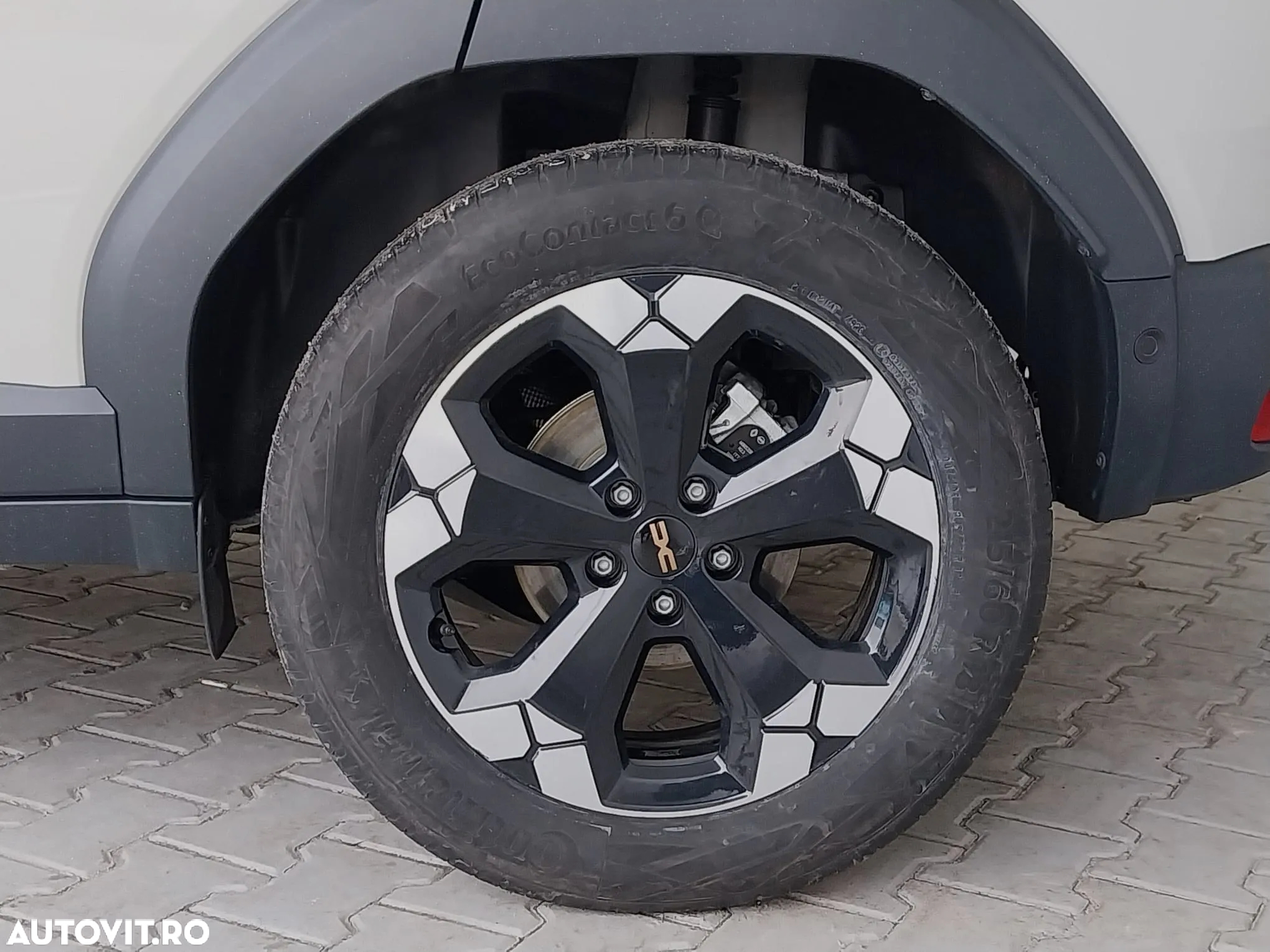 Dacia Duster HEV 140 Extreme - 4