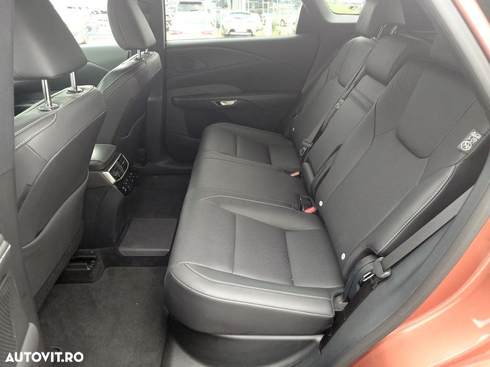 Lexus Seria RX 450h+ E-Four PHEV Executive - 17