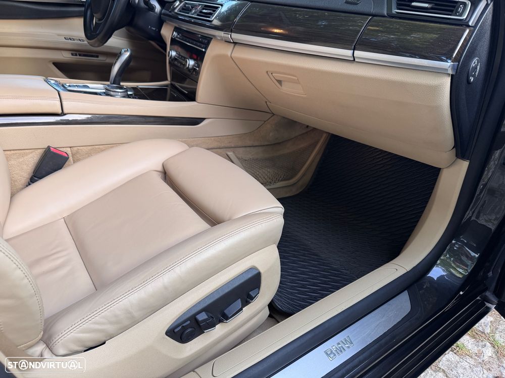 BMW 740 d - 55