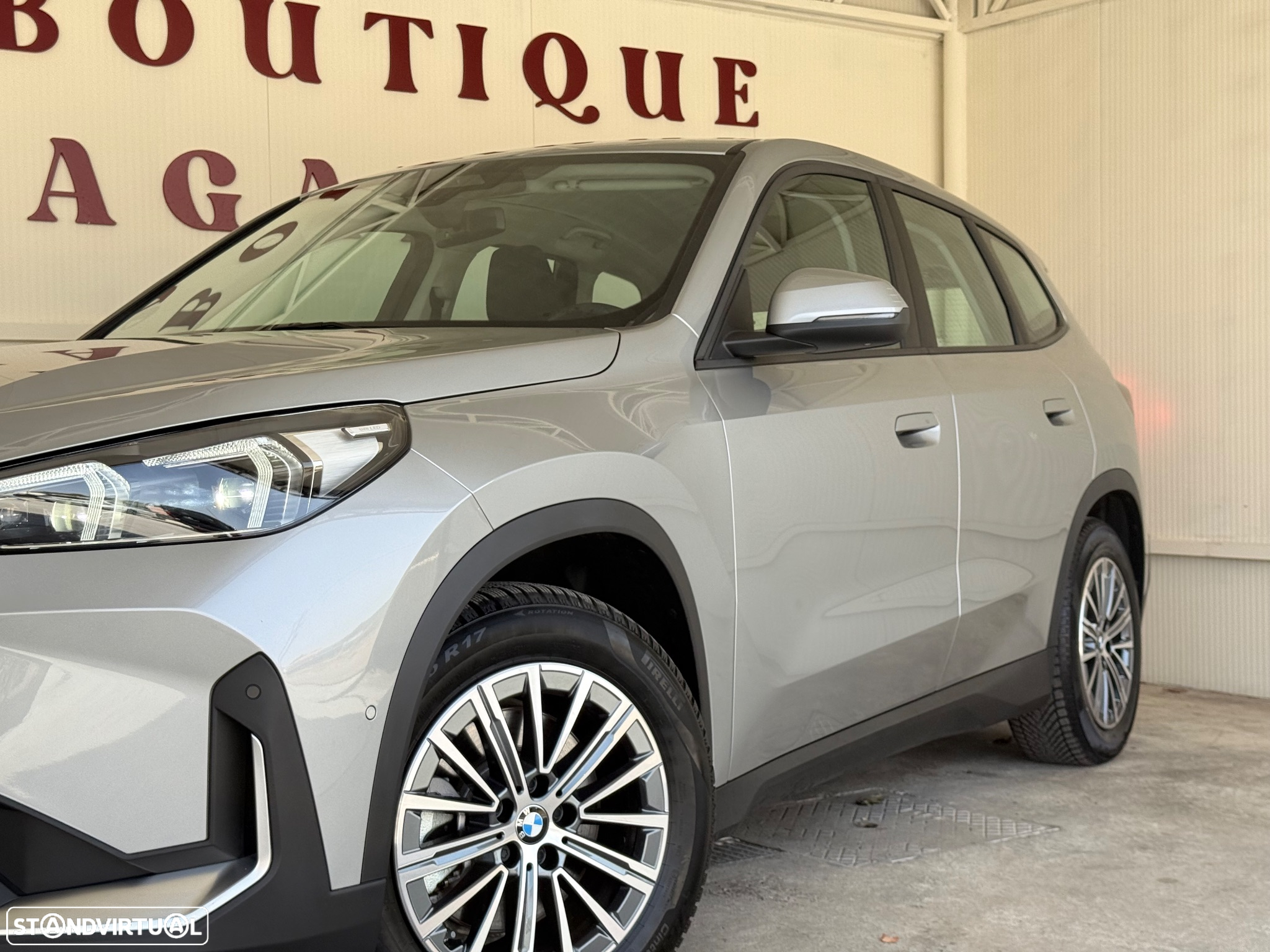 BMW iX1 xDrive30 - 3