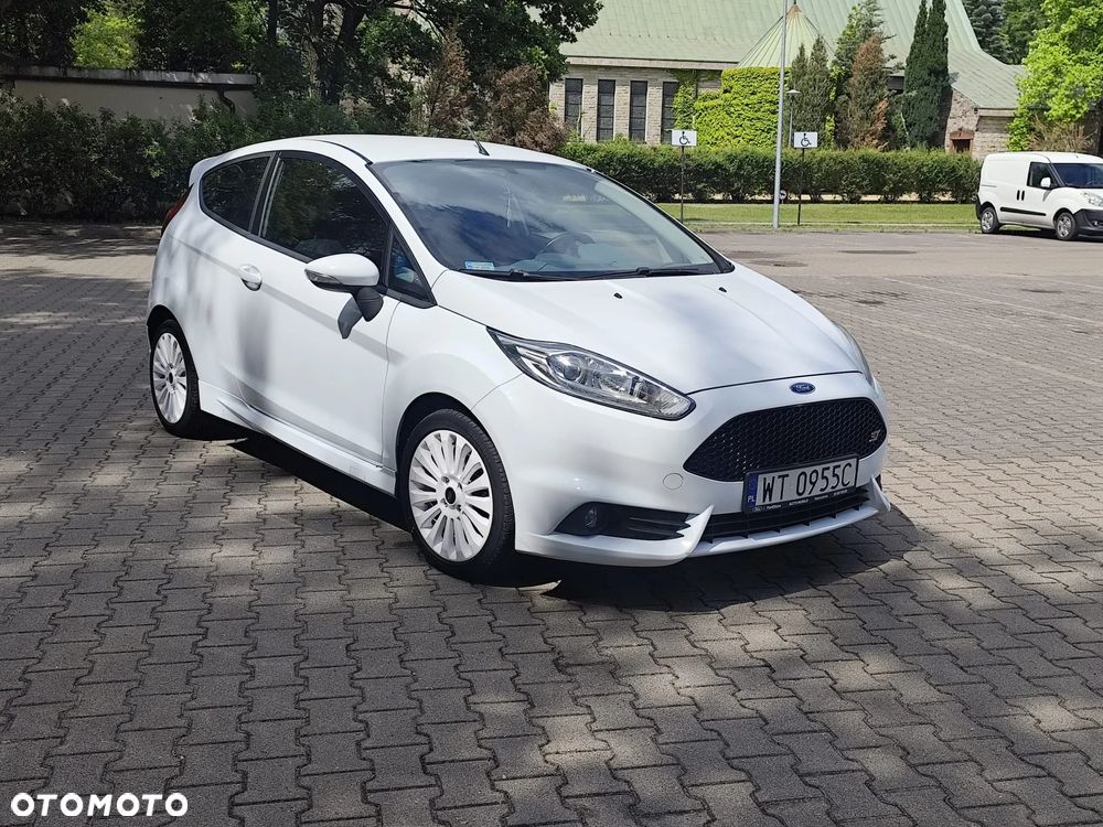 Ford Fiesta 1.4 TDCi Silver X - 9