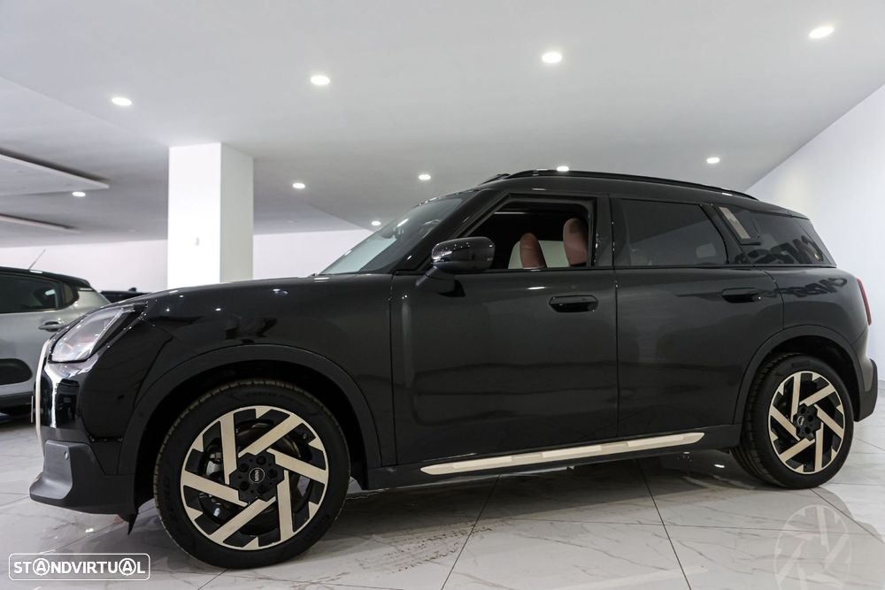 MINI Countryman C Favoured - 4