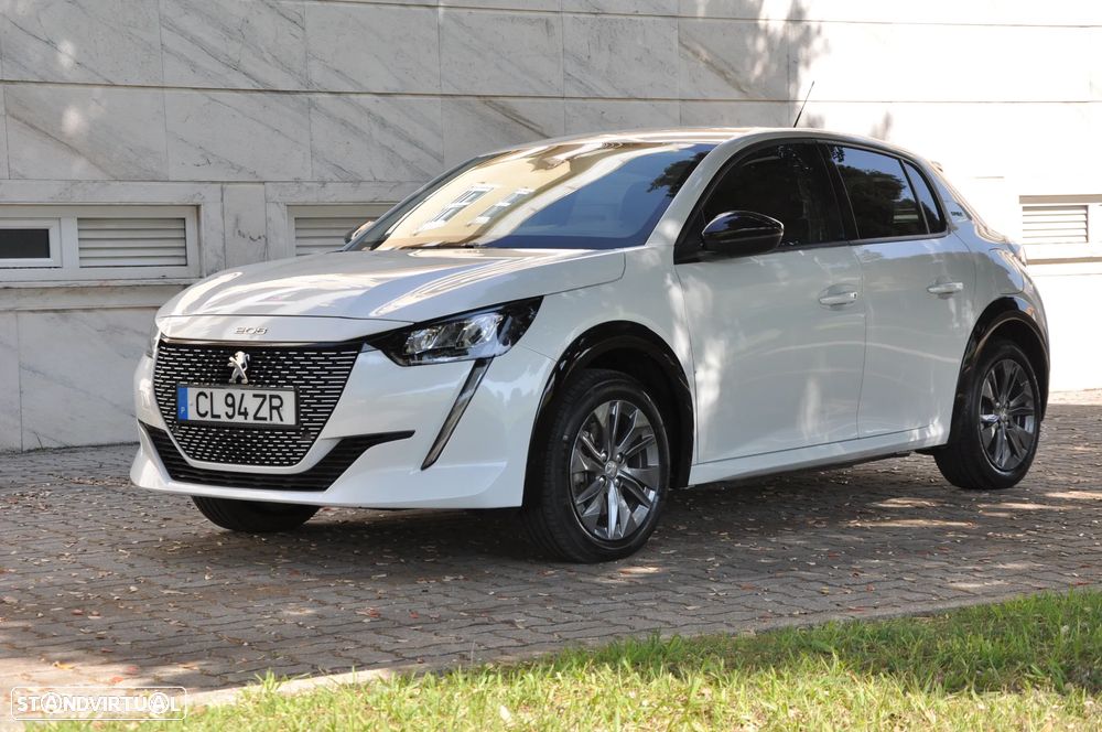 Peugeot e-208 E-Style - 8