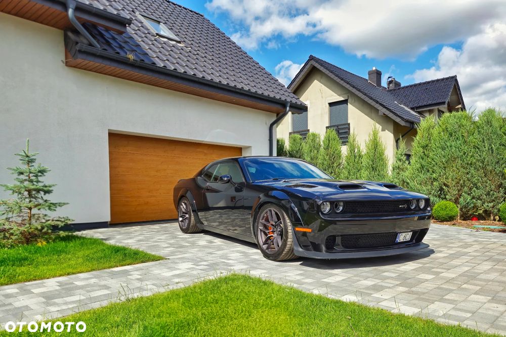 Dodge Challenger 6.2 Hellcat Widebody - 11