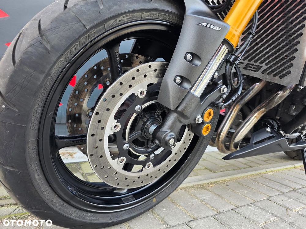 Yamaha FZ8 - 14