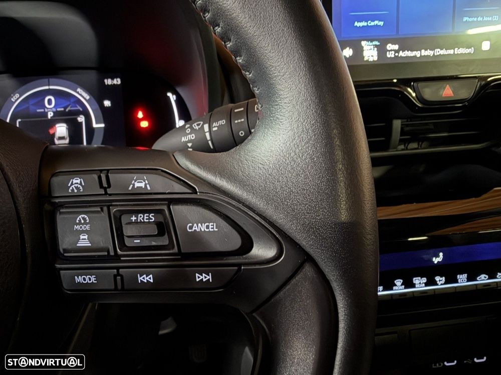 Toyota Yaris Cross 1.5 HDF Comfort Plus - 15