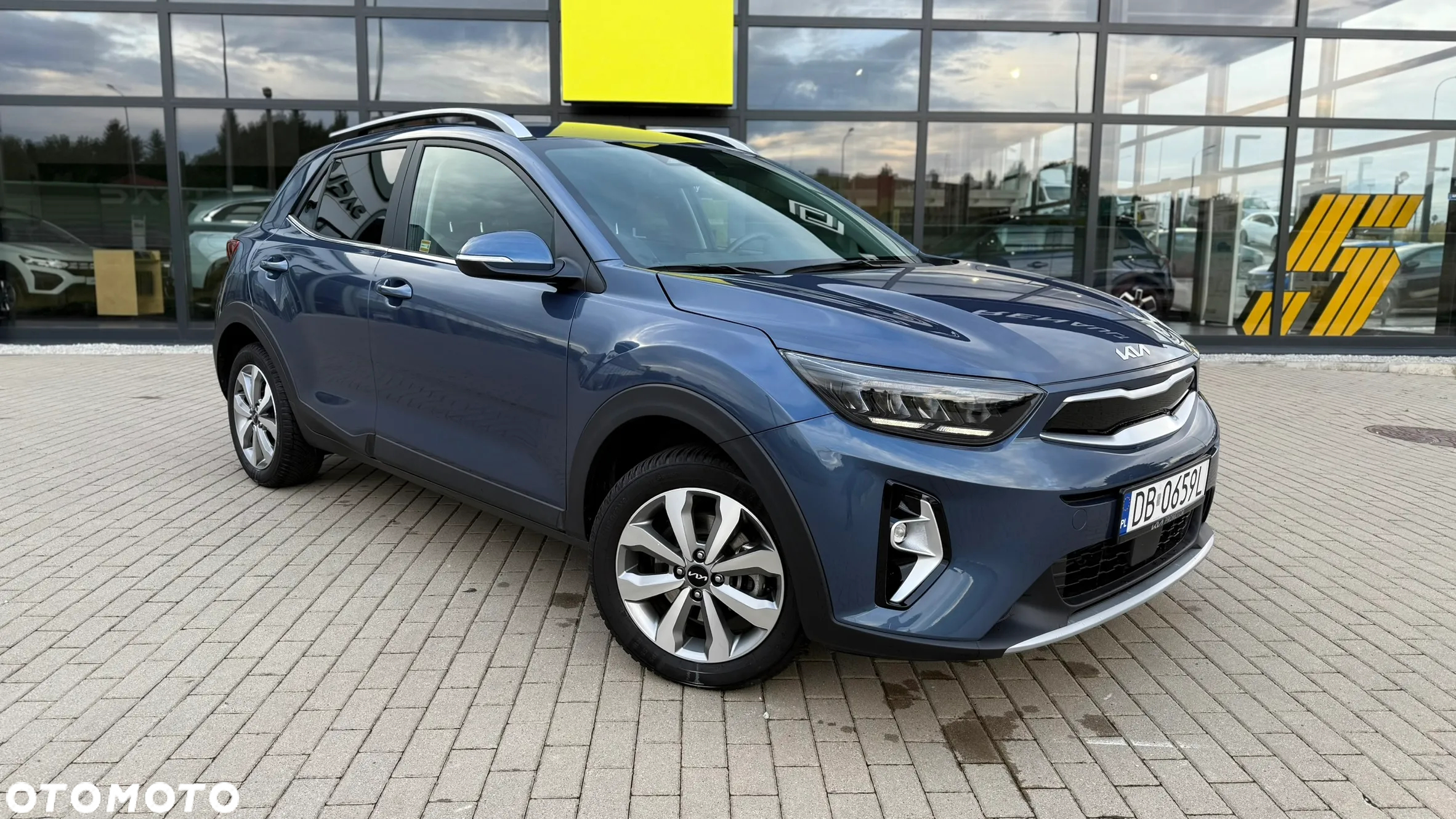 Kia Stonic 1.2 L Business Line - 5