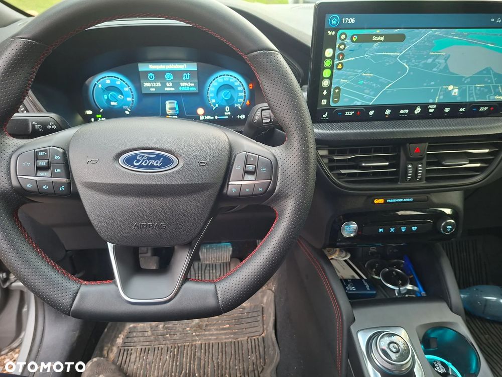 Ford Kuga - 3