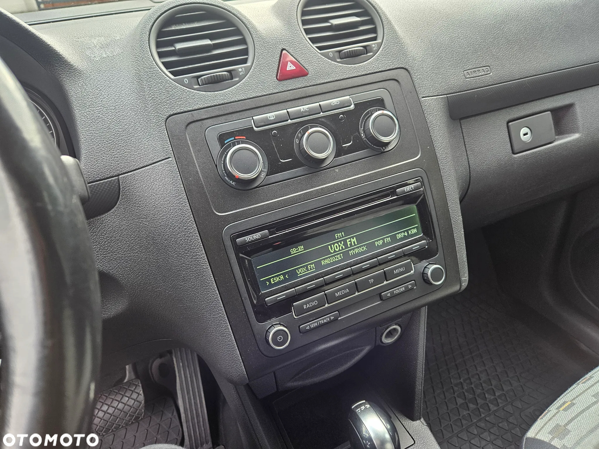 Volkswagen Caddy - 21
