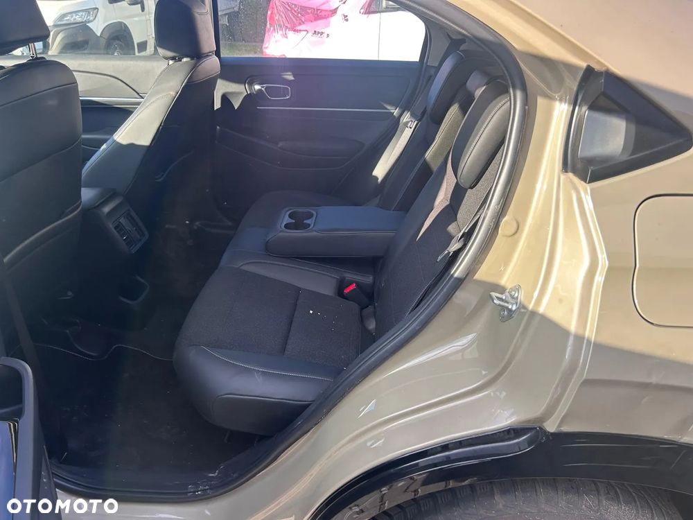 Honda HR-V 1.5 i-MMD Advance CVT - 15