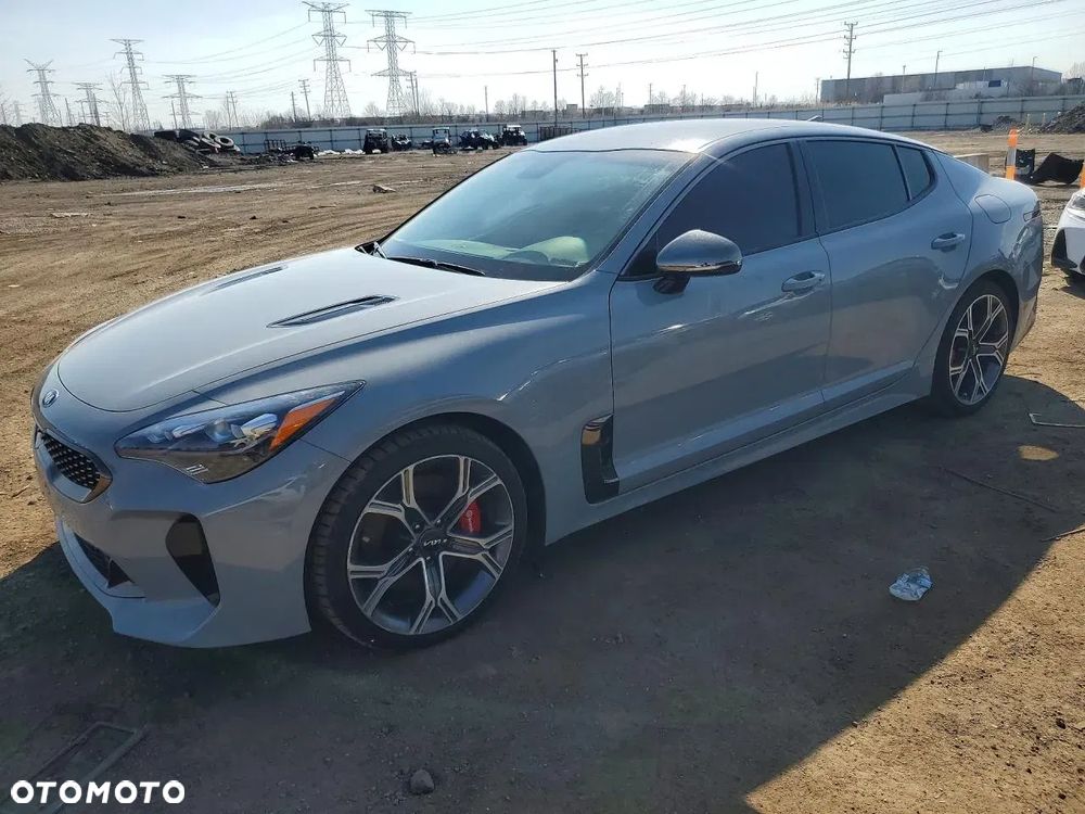 Kia Stinger 3.3 T-GDI AWD OPF GT - 2