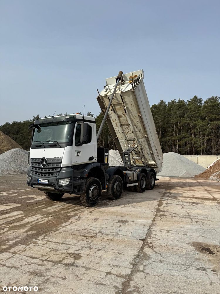 Mercedes-Benz Arocs - 7