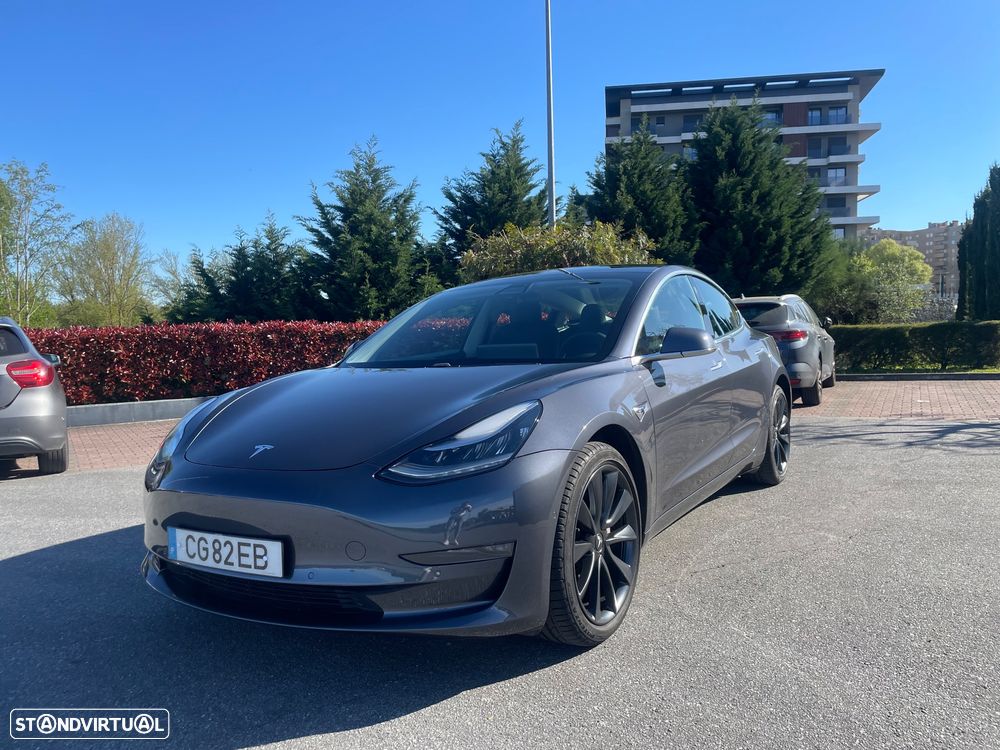 Tesla Model 3 Long-Range Dual Motor AWD - 1